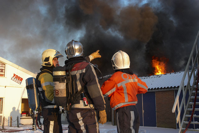 2012/41/GB 20120206 028 Binnenbrand loods Schipholweg.jpg